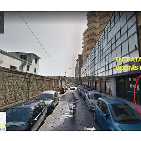 Sonevi Rooms Napoli Bagian luar foto