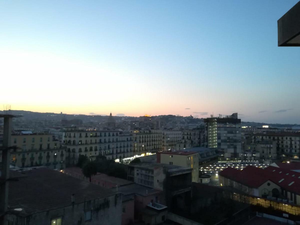 Sonevi Rooms Napoli Bagian luar foto