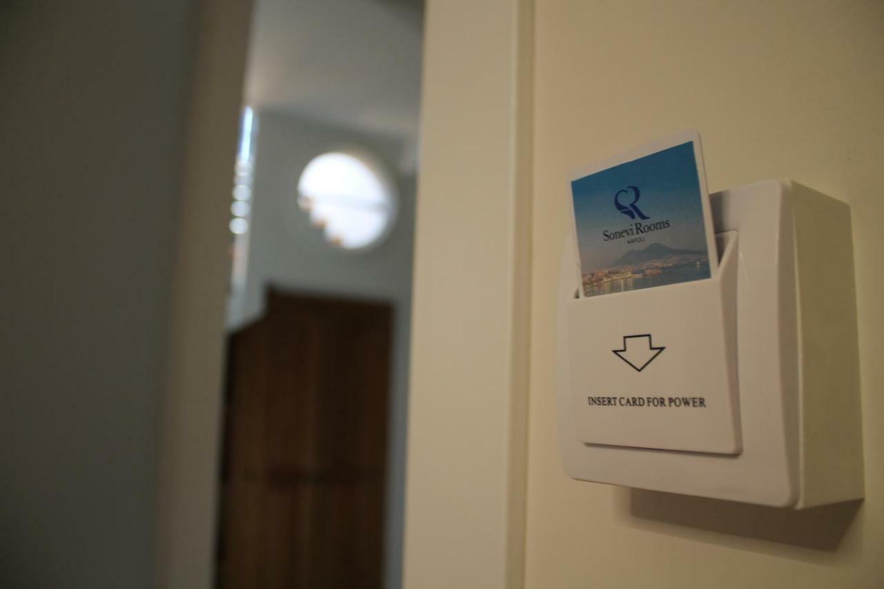 Sonevi Rooms Napoli Bagian luar foto