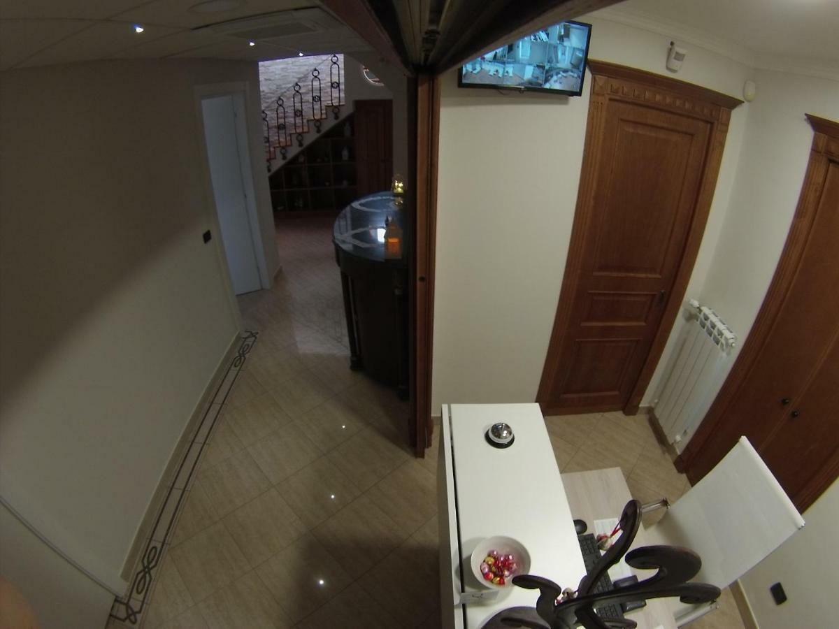 Sonevi Rooms Napoli Bagian luar foto