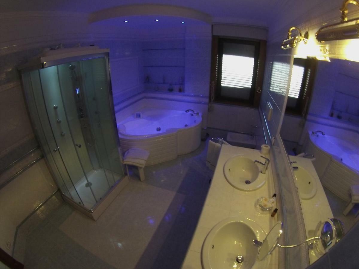 Sonevi Rooms Napoli Bagian luar foto